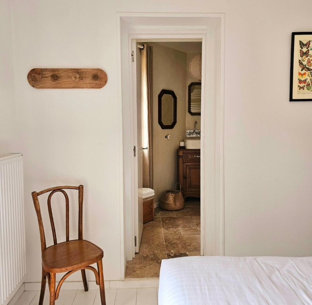 Domaine Des Pousses, Chambres D'Hotes Au Coeur D'Un Village De Campagne Droue-sur-Drouette Pokoj fotografie